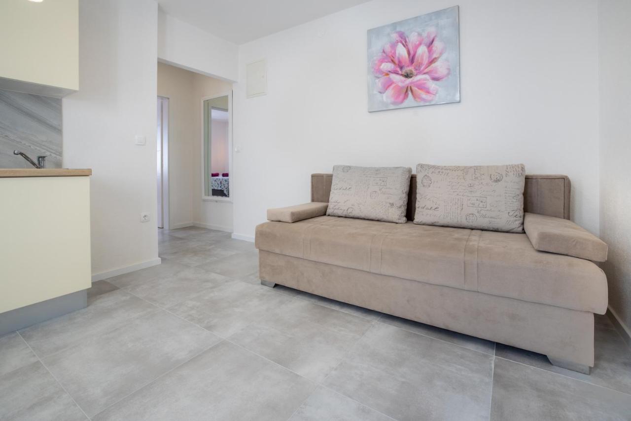Apartmani Tomas Tučepi Buitenkant foto