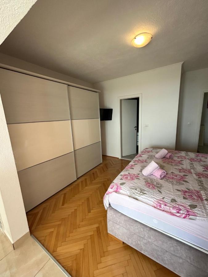 Apartmani Tomas Tučepi Buitenkant foto