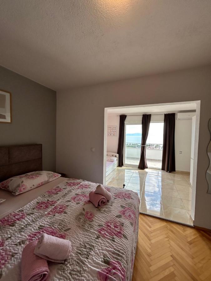 Apartmani Tomas Tučepi Buitenkant foto