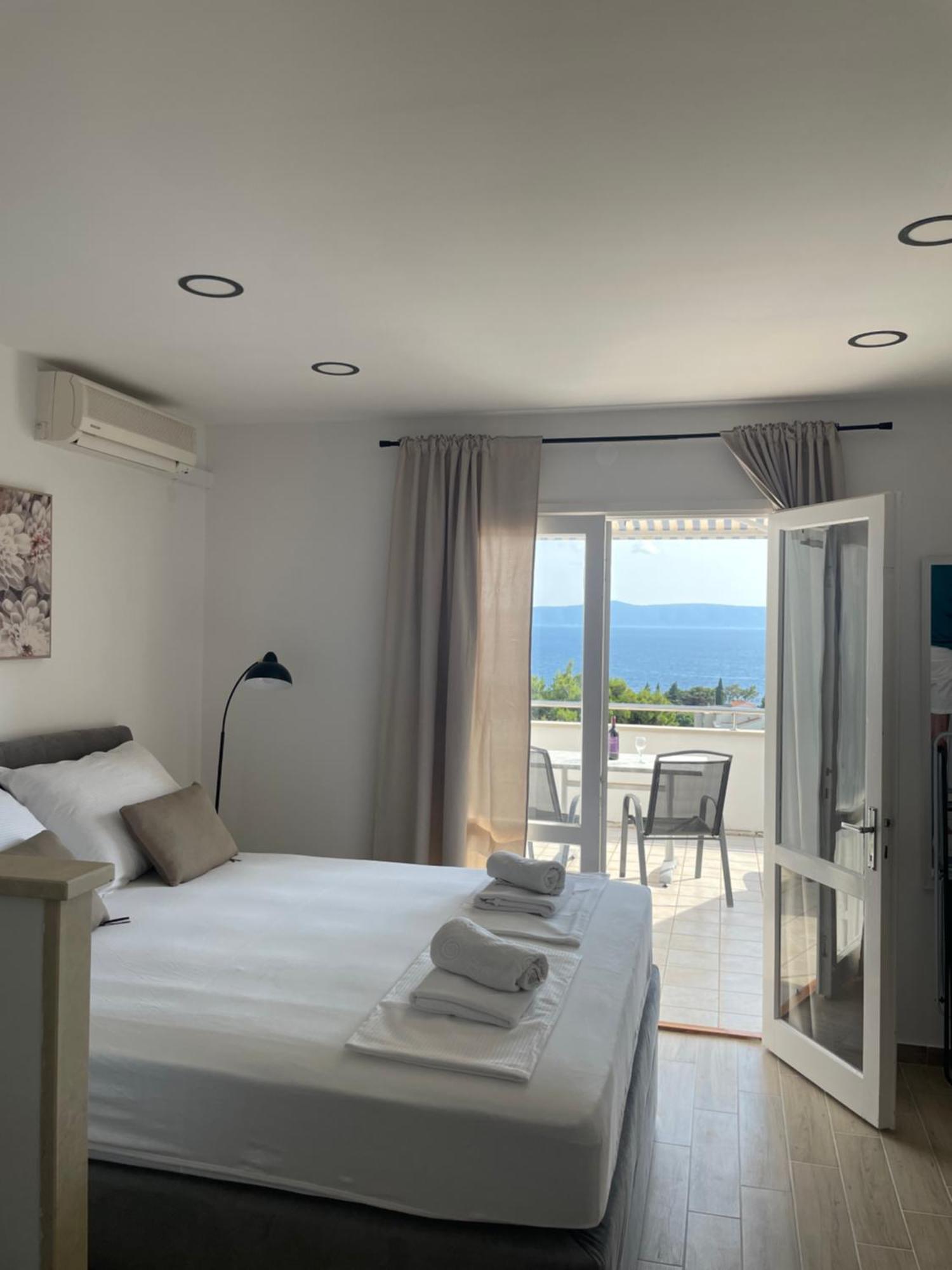 Apartmani Tomas Tučepi Buitenkant foto