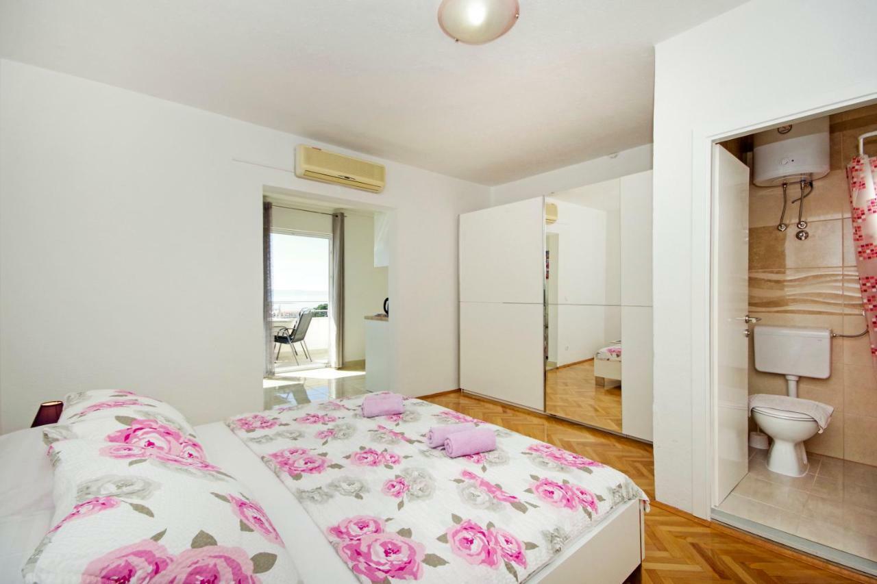 Apartmani Tomas Tučepi Buitenkant foto