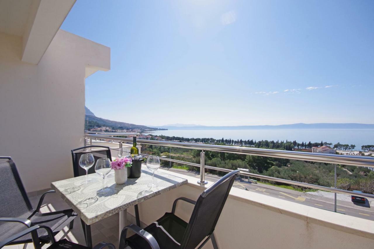 Apartmani Tomas Tučepi Buitenkant foto