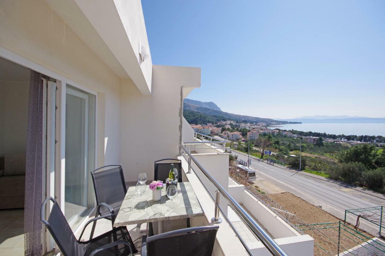 Apartmani Tomas Tučepi Buitenkant foto