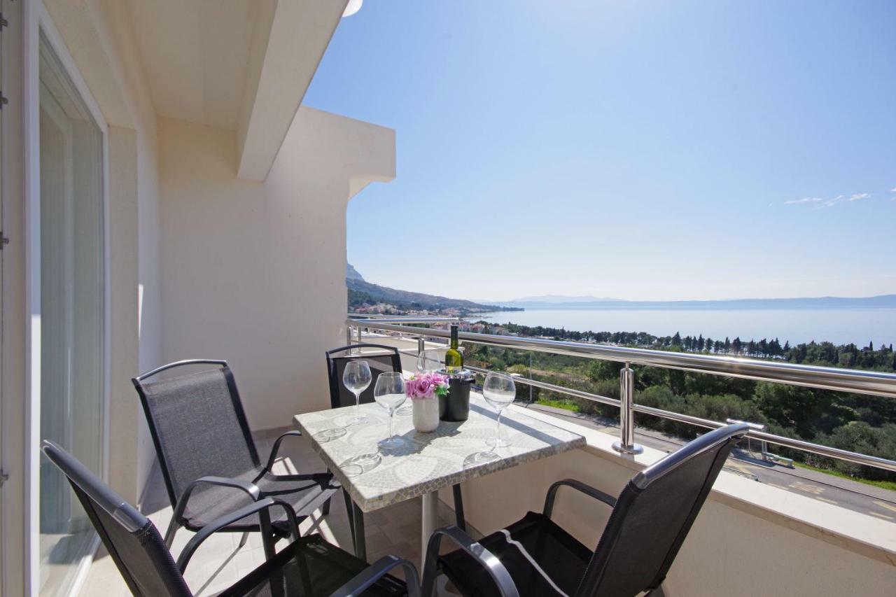 Apartmani Tomas Tučepi Buitenkant foto
