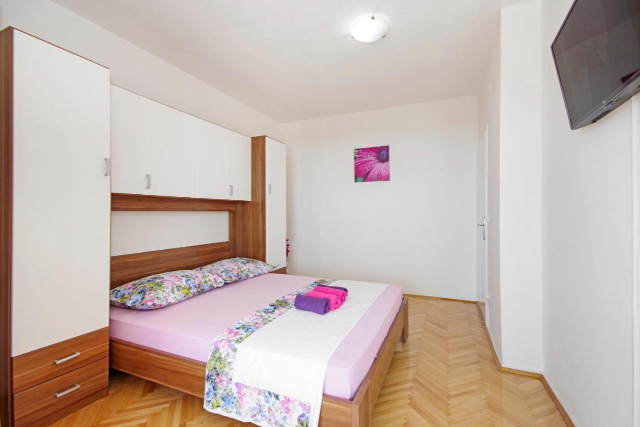 Apartmani Tomas Tučepi Buitenkant foto